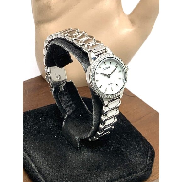 Citizen Women's Watch EZ7010-56D Quartz White Mother of Pearl Dial Silver 24mm - Picture 13 of 13